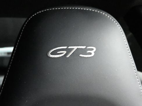 Used 2015 Porsche 911 GT3 image 7