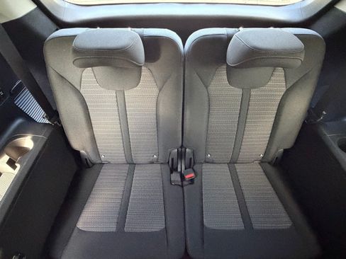 Certified 2026 Kia Sorento LX FWD image 31
