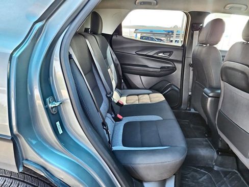 Used 2024 Chevrolet TrailBlazer LT AWD/4WD image 24