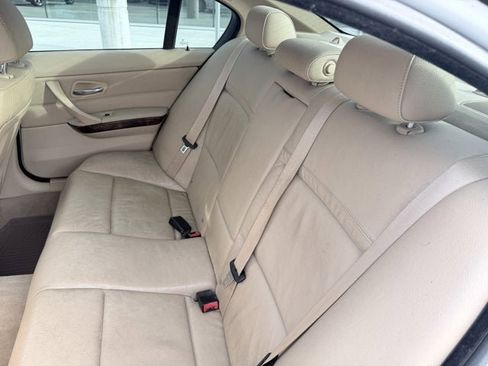 Used 2010 BMW 328i xDrive Sedan image 17