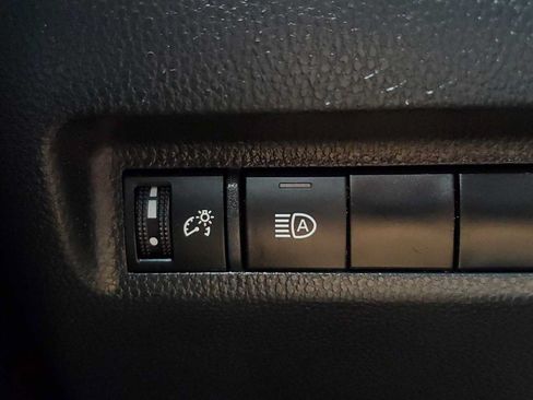 Used 2023 Toyota RAV4 XLE w/ Convenience Package FWD image 31
