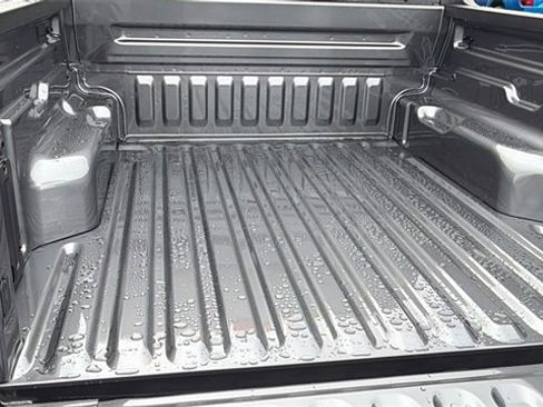 New 2026 Ford Maverick XL image 13