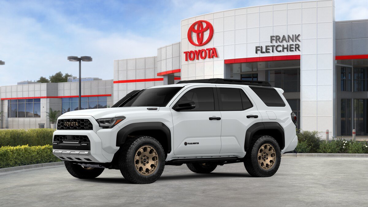 New 2026 Toyota 4Runner Trailhunter AWD/4WD image 2
