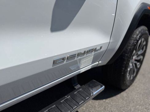 Used 2024 GMC Canyon Denali AWD/4WD image 30
