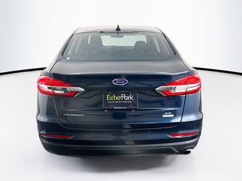 Used 2020 Ford Fusion SE FWD image 7