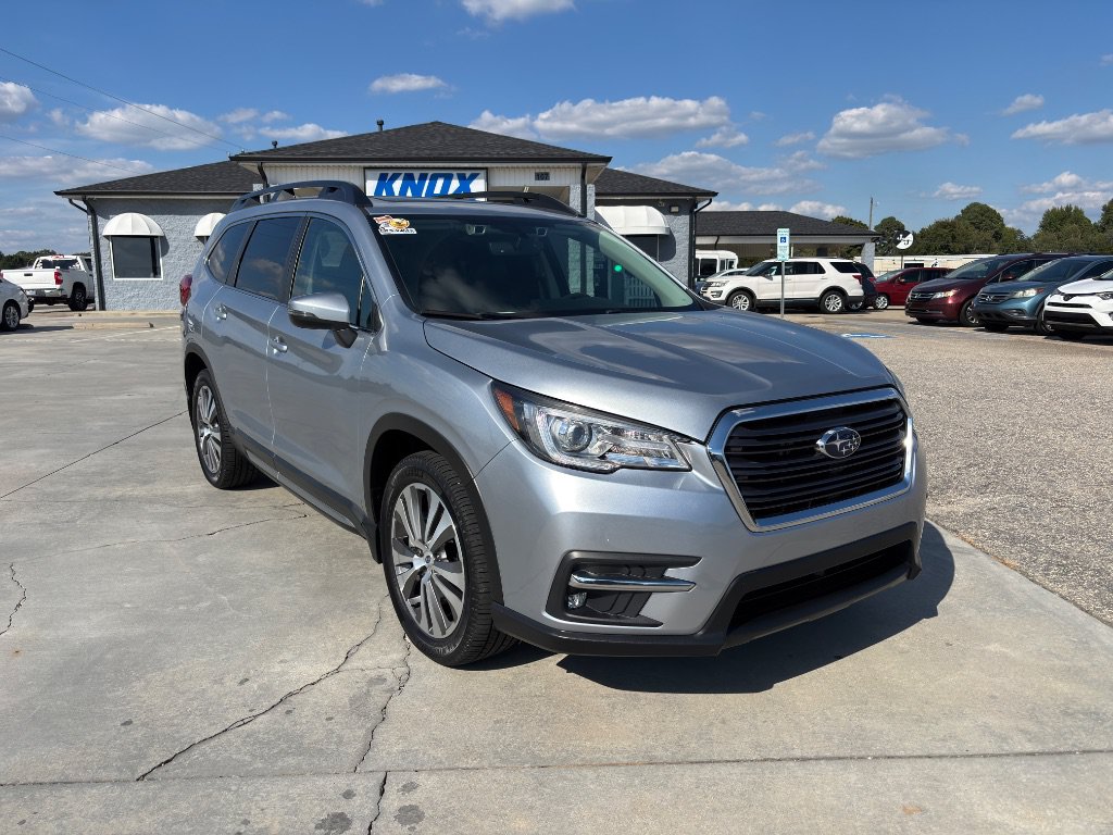 Used 2020 Subaru Ascent Limited w/ Technology Package AWD/4WD image 2