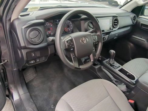 Certified 2022 Toyota Tacoma SR image 9
