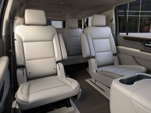 New 2026 GMC Yukon XL Denali w/ Denali Reserve Package AWD/4WD image 17