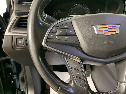 Used 2019 Cadillac XT5 Premium Luxury FWD image 18