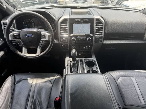Used 2016 Ford F150 Platinum w/ Equipment Group 701A Luxury AWD/4WD image 17