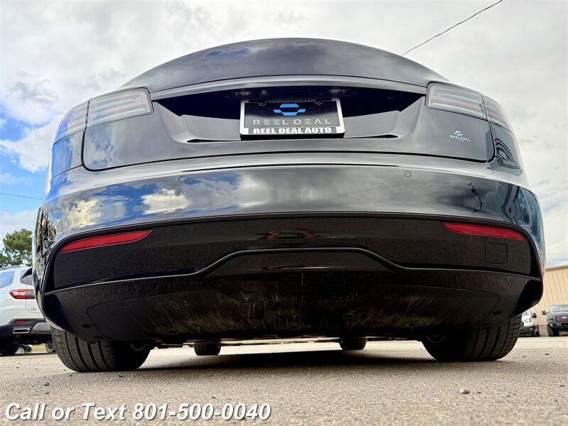 Used 2023 Tesla Model S AWD/4WD image 29