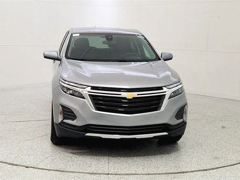 Used 2024 Chevrolet Equinox LT w/ LPO, Floor Liner Package image 2