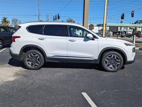 Used 2023 Hyundai Santa Fe Limited image 4