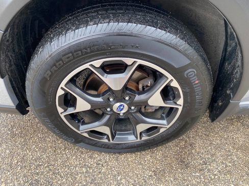 Used 2018 Subaru Crosstrek 2.0i image 9