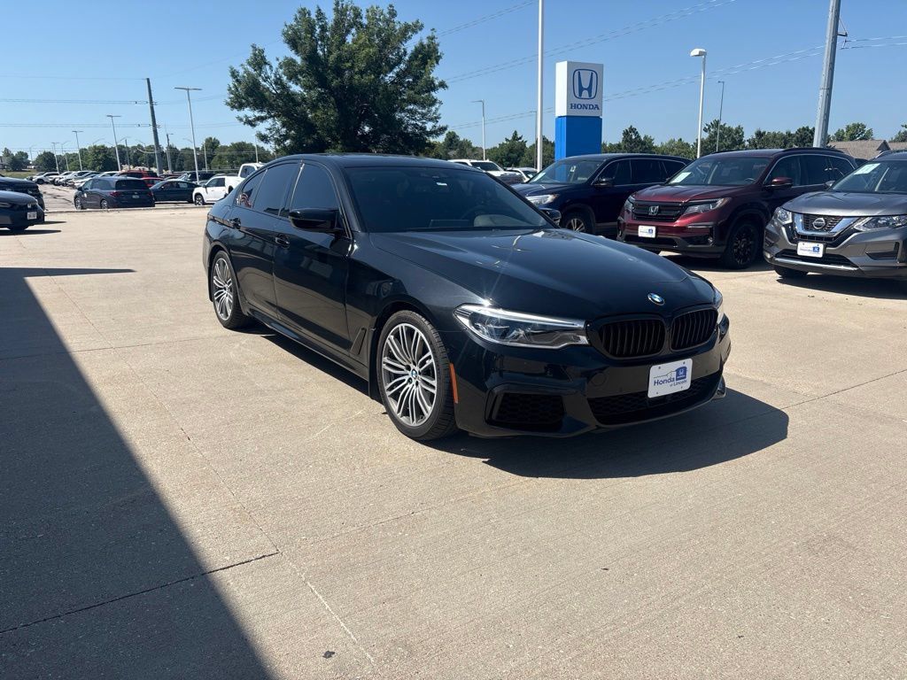 Used 2020 BMW M550i xDrive AWD/4WD image 3