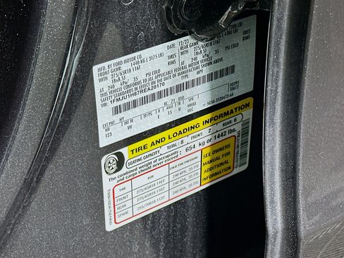 Used 2024 Ford Expedition XLT image 12