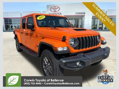 Used 2025 Jeep Gladiator Sport