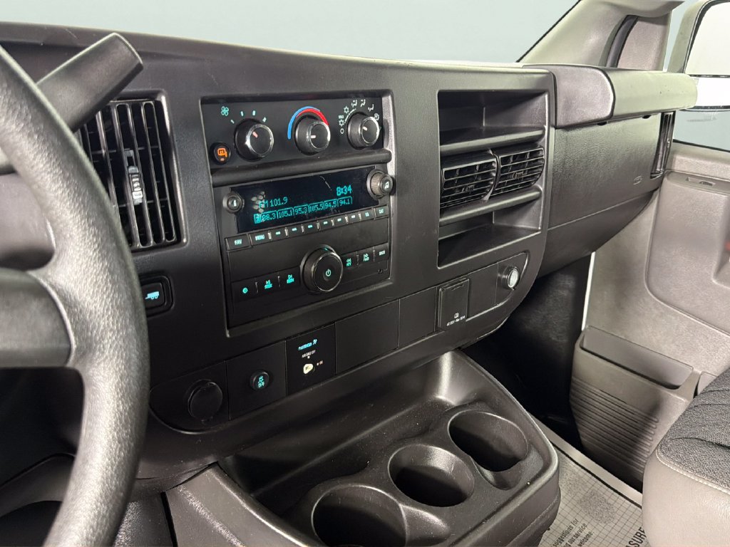 Certified 2025 Chevrolet Express 2500 w/ Driver Convenience Package RWD image 22
