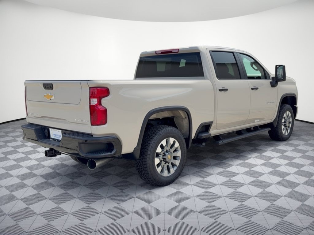 New 2026 Chevrolet Silverado 2500 Custom w/ Custom Value Package AWD/4WD image 9