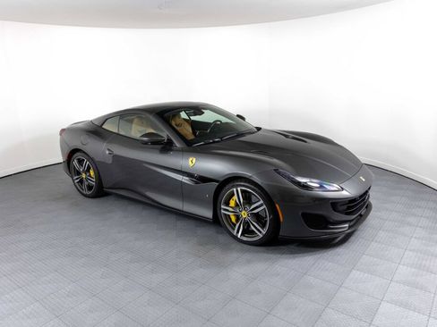 Used 2019 Ferrari Portofino image 56