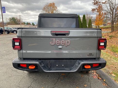 Used 2021 Jeep Gladiator Mojave image 8