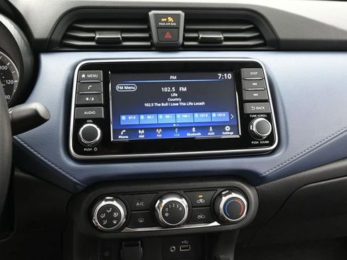 New 2025 Nissan Versa SV w/ Trunk Package FWD image 21