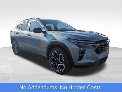 New 2025 Chevrolet Trax RS w/ Sunroof Package