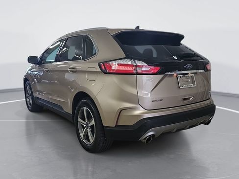 Used 2020 Ford Edge SEL w/ Convenience Package AWD/4WD image 6