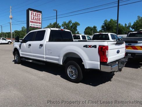Used 2020 Ford F250 XL w/ Power Equipment Group AWD/4WD image 3