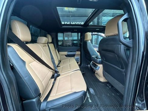 Used 2022 Ford F150 Lariat w/ Equipment Group 502A High image 20