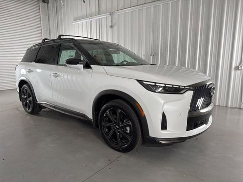 Used 2026 INFINITI QX60 Autograph w/ Autograph Tech Package image 2