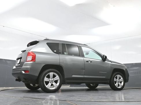 Used 2013 Jeep Compass Sport AWD/4WD image 45
