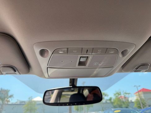 Used 2018 Nissan Murano Platinum w/ Cargo Package image 31