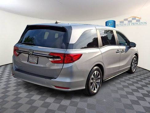 Certified 2024 Honda Odyssey EX-L image 6