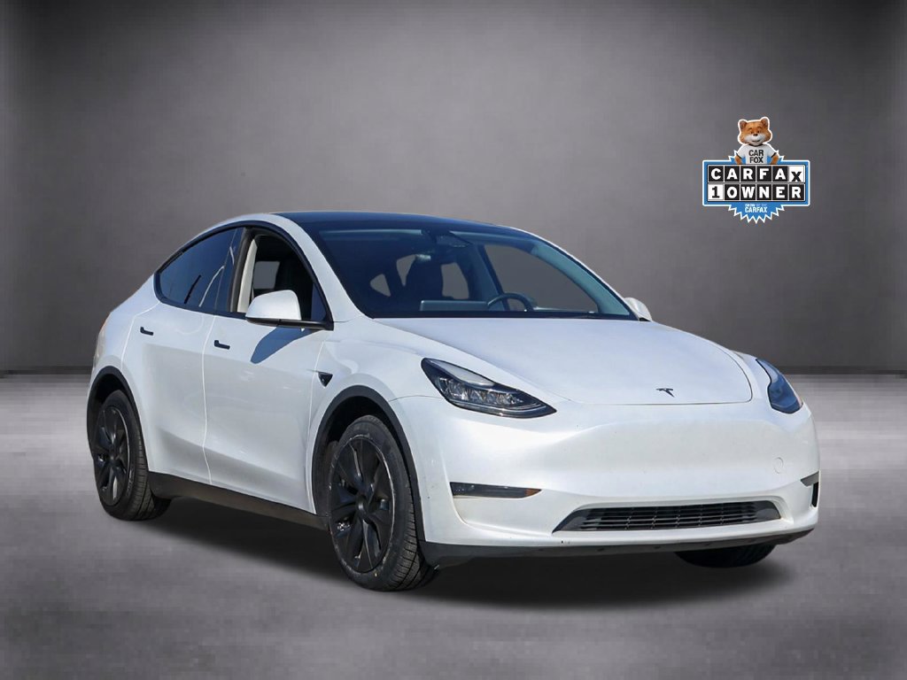 Used 2023 Tesla Model Y Long Range AWD/4WD image 2