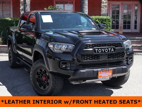 Used 2019 Toyota Tacoma TRD Pro AWD/4WD image 2
