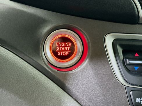 Used 2021 Honda Pilot Special Edition image 20