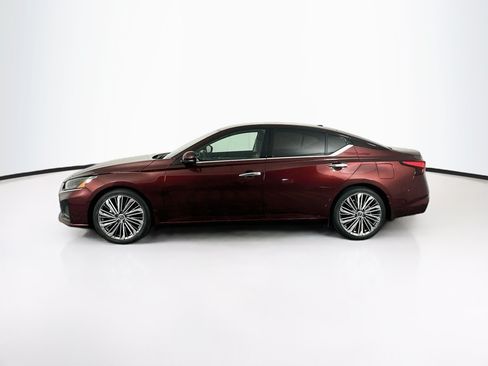 Used 2023 Nissan Altima 2.5 SL FWD image 4