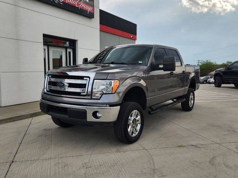 Used 2014 Ford F150 XLT RWD image 2