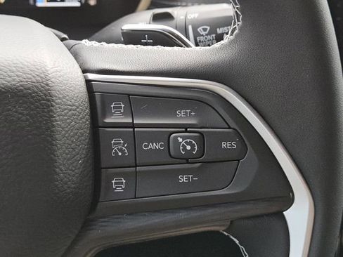 New 2025 Jeep Grand Cherokee Laredo image 20