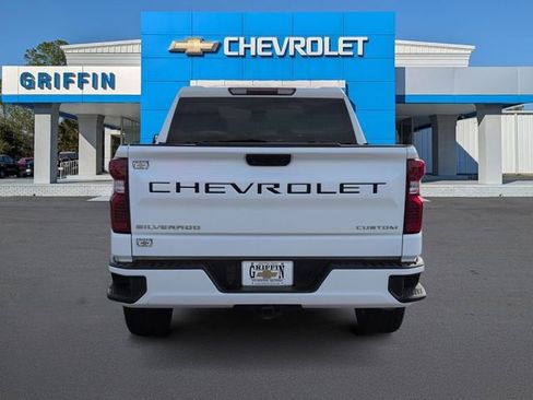 Used 2024 Chevrolet Silverado 1500 Custom AWD/4WD image 8