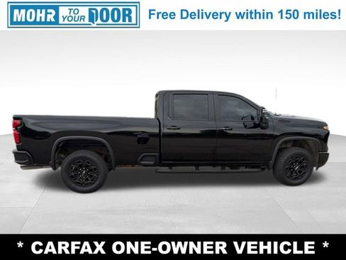 Used 2024 Chevrolet Silverado 2500 LT w/ Midnight Edition AWD/4WD image 6