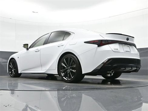 Certified 2021 Lexus IS 350 F Sport image 39