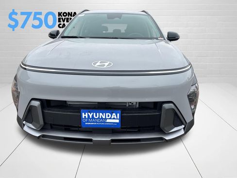 New 2026 Hyundai Kona SEL Premium image 2