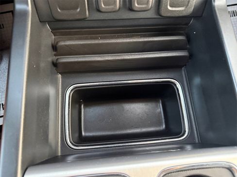 Used 2017 GMC Sierra 1500 SLT image 24