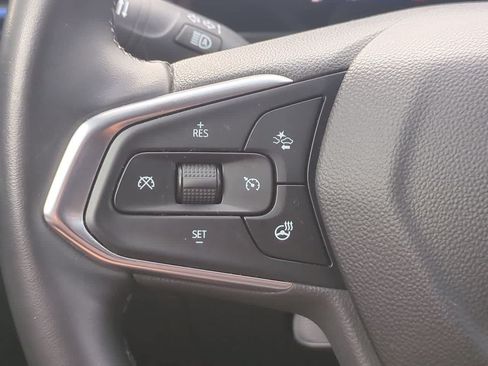 Used 2024 Chevrolet Trax LT w/ Driver Confidence Package FWD image 22