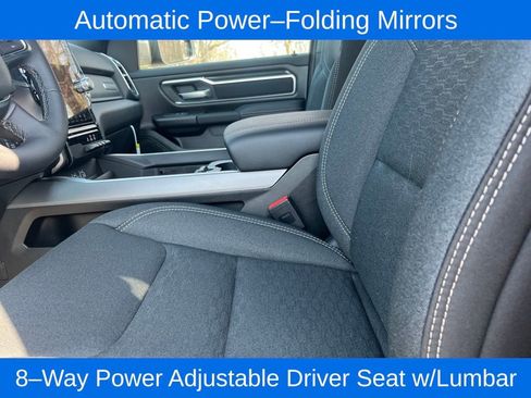 New 2026 RAM 1500 4x4 Crew Cab image 17