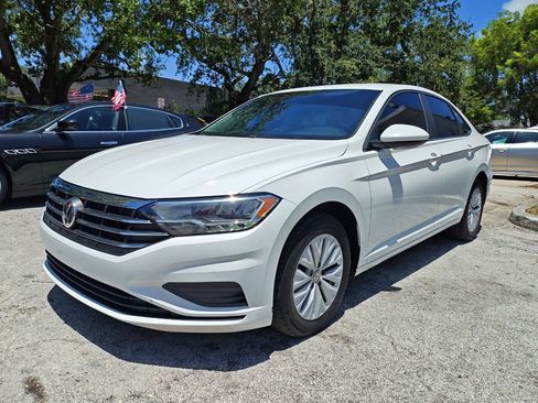 Used 2020 Volkswagen Jetta S w/ Driver Assistance Package FWD image 1