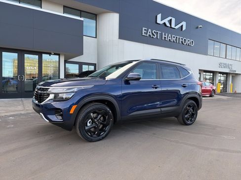 New 2026 Kia Seltos EX image 1