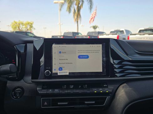 Certified 2025 Toyota Camry SE FWD image 28